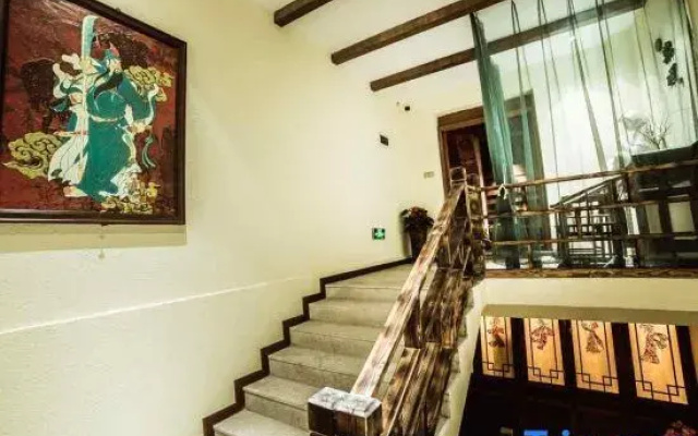 Tangsong Courtyard Hotel