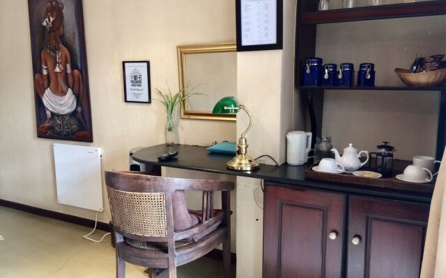 Harfield Guest Villa