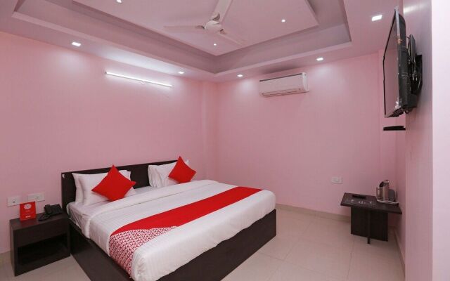 OYO 35361 Leisurrestay