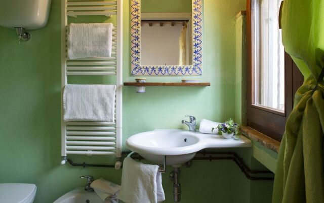 B&B With Pool and View of Assisi