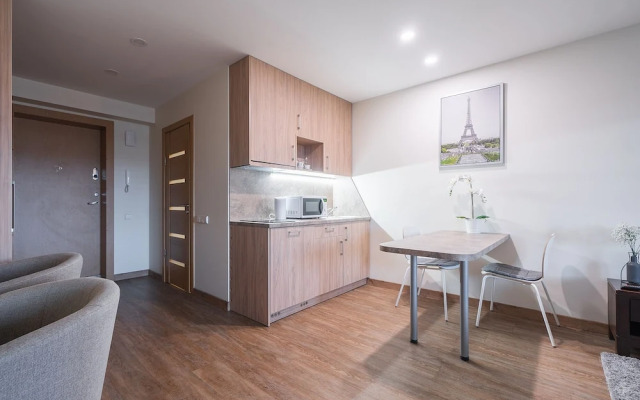 Gyneju Apartments