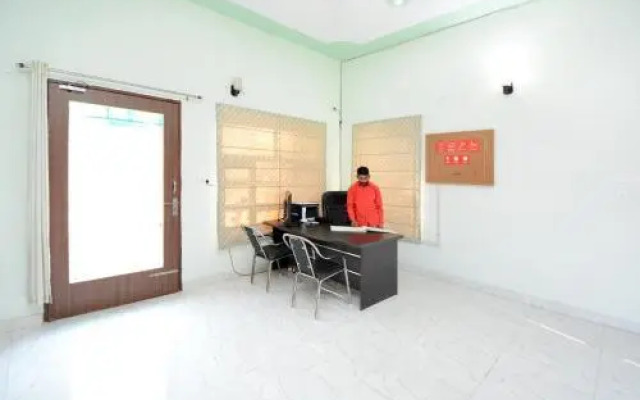 RK Family Hotel & Restaurant by OYO Rooms