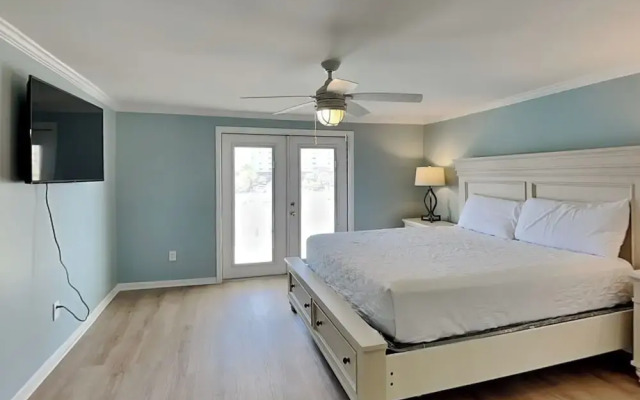 PC Beach Retreat C