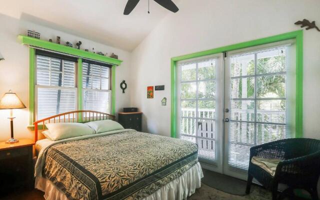 Southard Getaway by Avantstay w/ Covered Patio, Great Location & Shared Pool! Week Long Stays