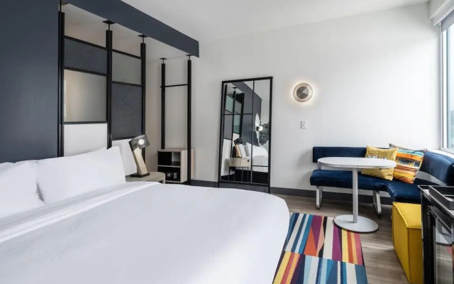 Aloft Dallas Arlington