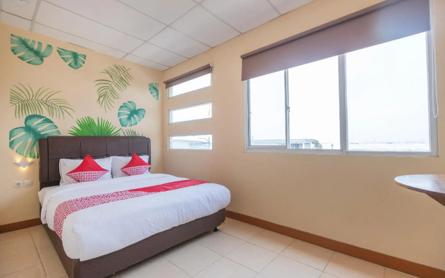 OYO 1552 Iodium Residence