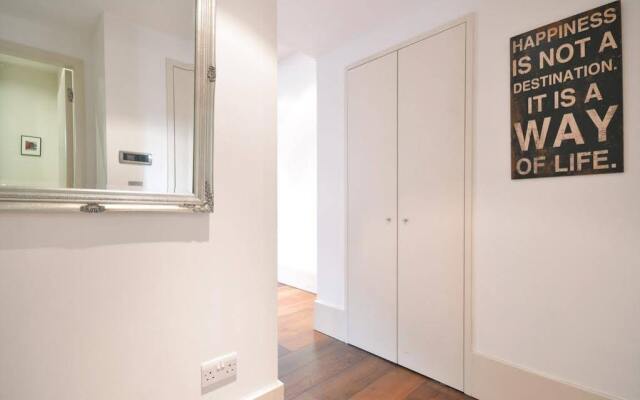 Uber London Oxford Street House