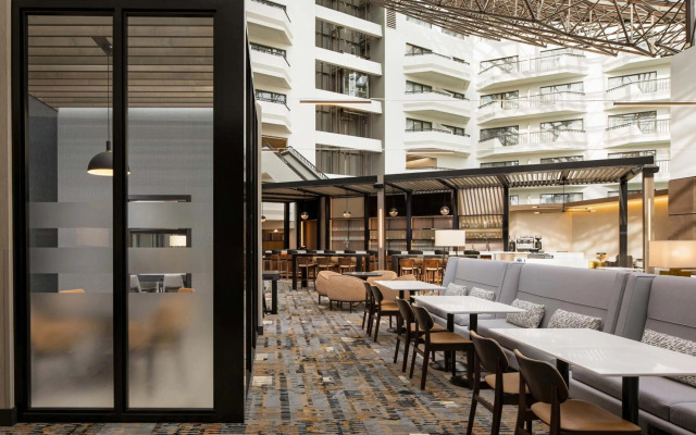 Sheraton Detroit Metro Airport