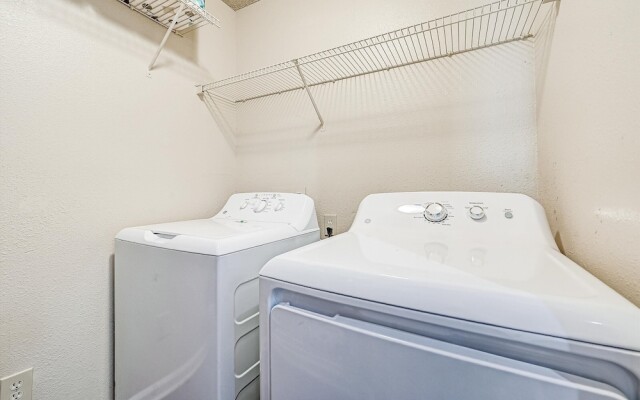Convenient Apartments to Golf & Beaches by Frontdesk