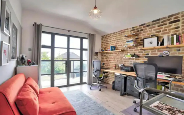 Stunning House in Leigh-on-sea