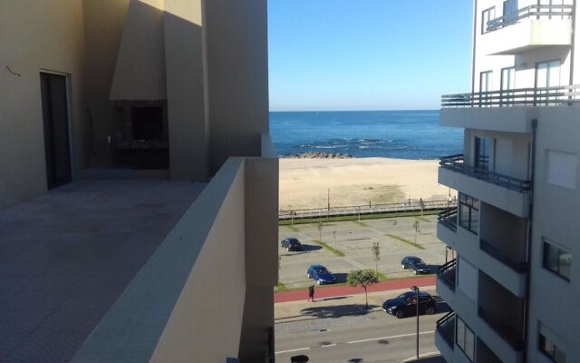 Apartment With 2 Bedrooms in Póvoa de Varzim, With Wonderful sea View