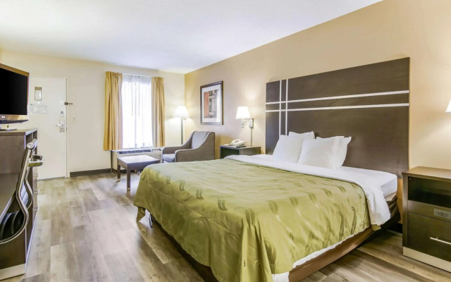 Quality Inn & Suites Atlanta Stone Mountain