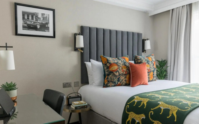The Selwyn Hotel