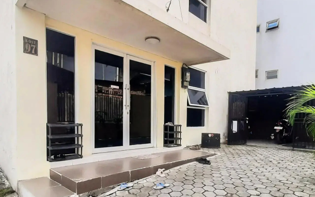 Kost 97 Syariah by OYO Rooms — Palembang
