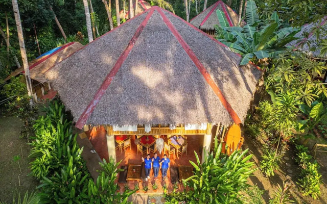 Water To Forest Ecolodge