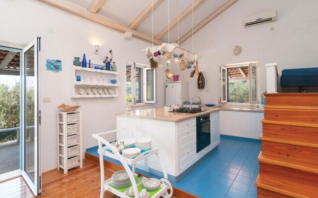 Stunning Home in Postira With 2 Bedrooms and Wifi