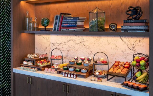 Renaissance® Boston Seaport District