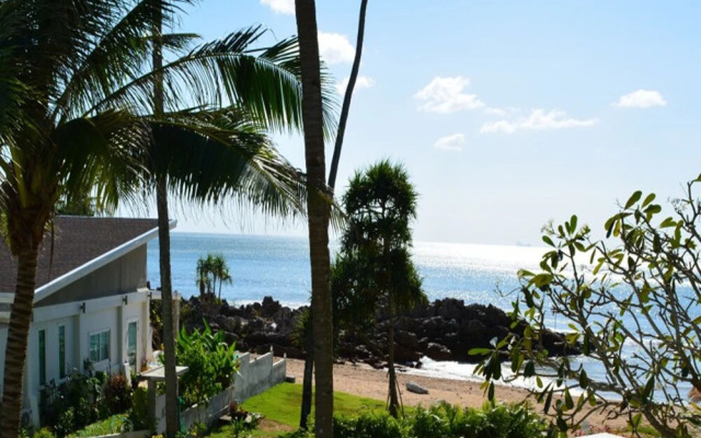 Coconut Bay Penthouse Apartment