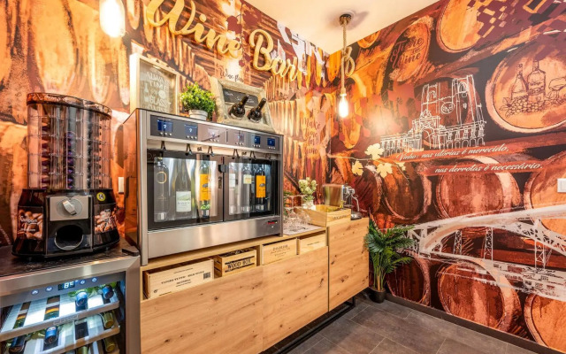 Lisbon Wine House - Rooms & Suites