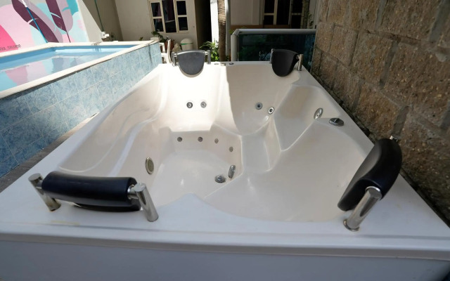 Hotel BellaMar Beach