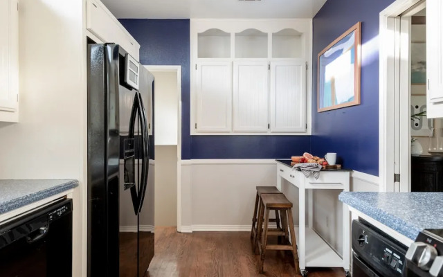 Sea Glass by AvantStay