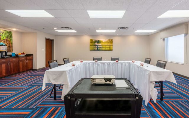 Hampton Inn & Suites Hopkinsville