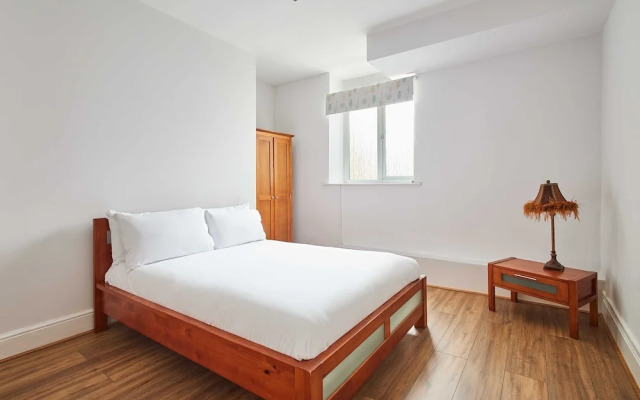 Host Stay Trinity Road Apartment