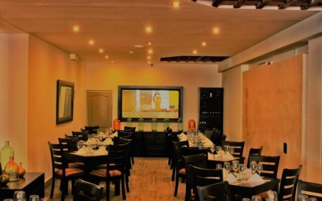 Wayqey Hotel