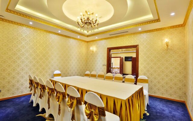 Gopatel Hotel and Spa