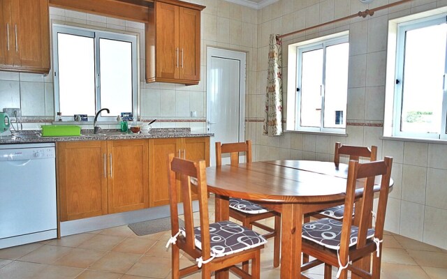 D04 Vale Da Telha Coast Villa