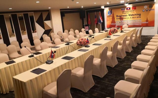 U Home Hotel