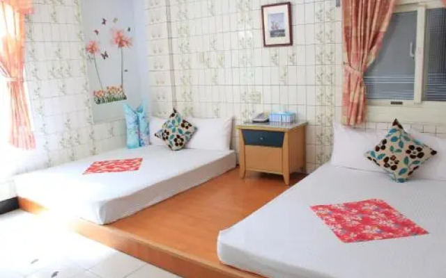 Hsin Hsin Hotel
