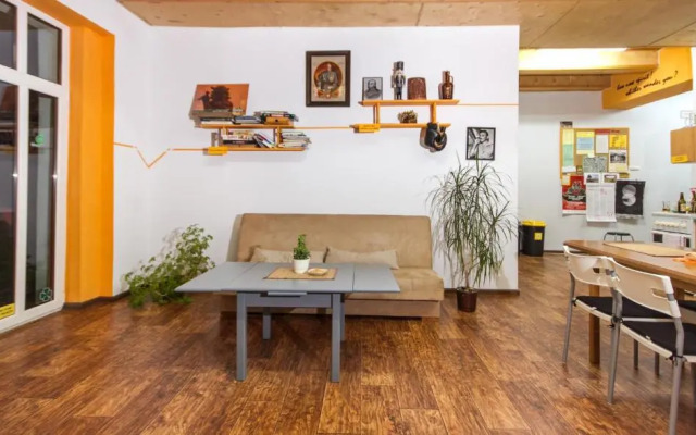 3 Bros' Hostel Cieszyn