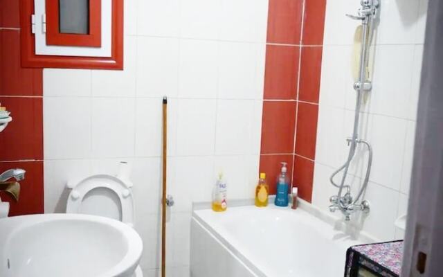 Room in Apartment - Best Price In Downtown, Walk Everywhere