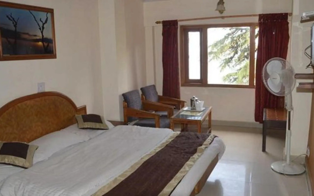 Hotel Kahkashan