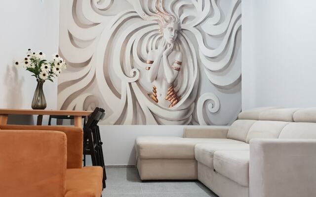Palace Luxury Apartment