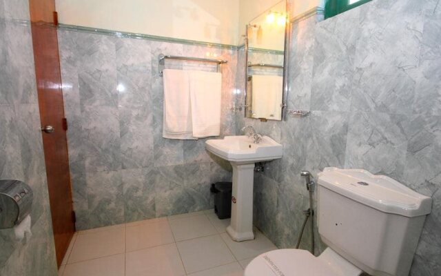 Delma Mount View Hotel