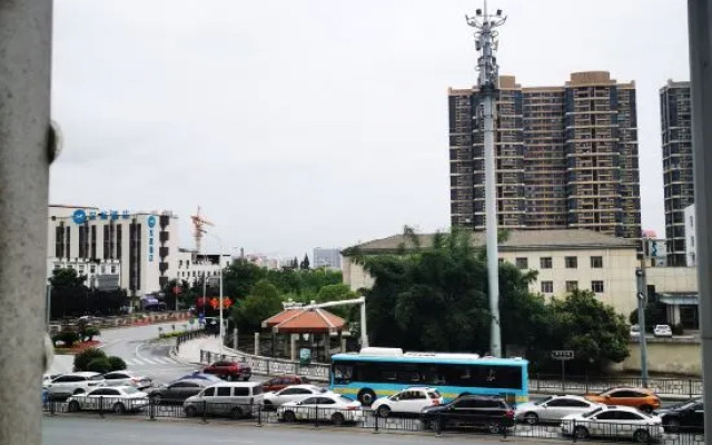 Jun Yi Hotels