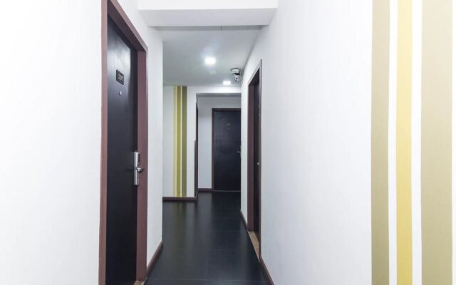 Basic Hotel