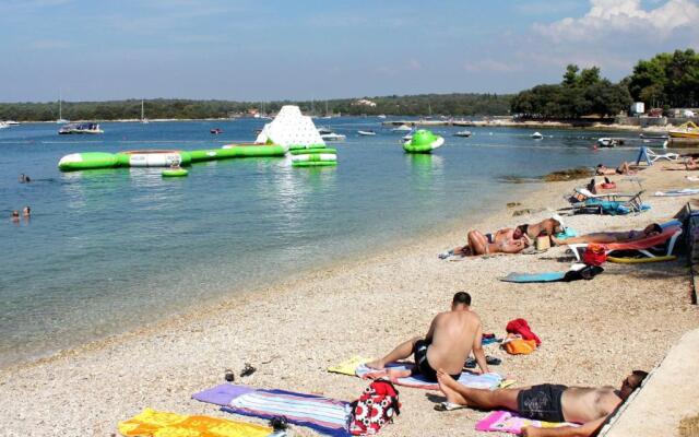 Apartments with WiFi Vrsar, Porec - 7044