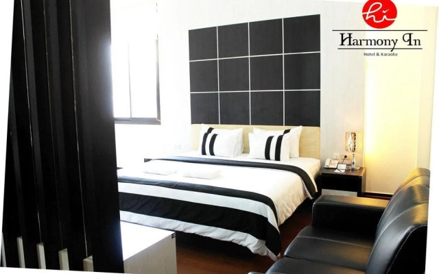 Hotel Harmony In Pontianak