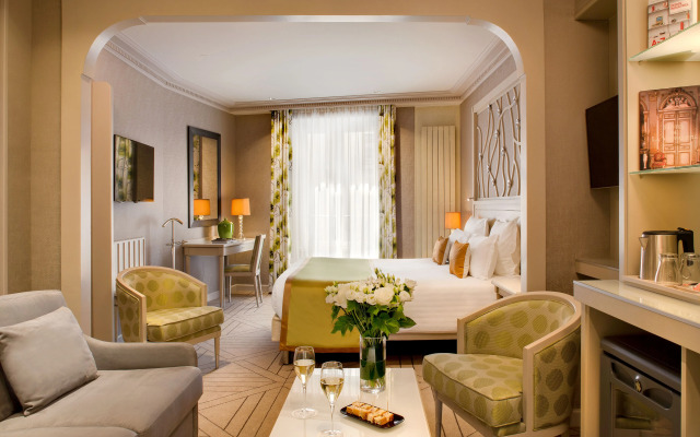 Hotel Rochester Champs Elysees