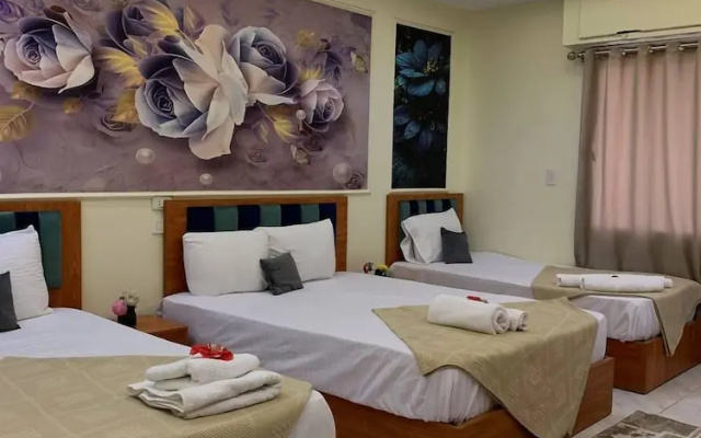 Garden City House Hotel