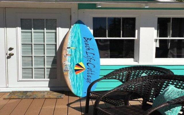 Beach House Hotel