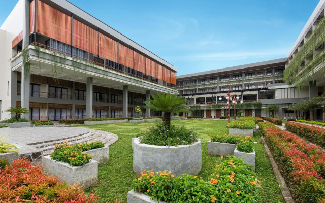 FOX Harris Hotel & Conventions Banjarnegara
