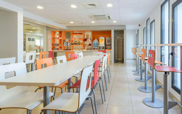 Première Classe La Rochelle Centre - Les Minimes