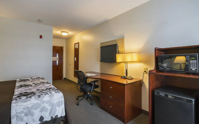 Sleep Inn And Suites Manchester