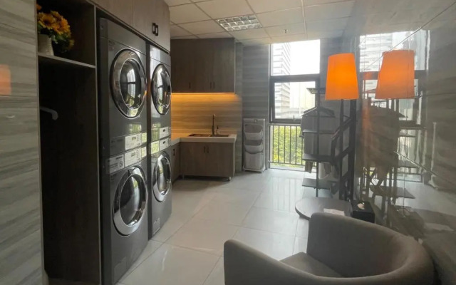 Home Inn Plus Suzhou Wujiang Fenhu Luxin Avenue