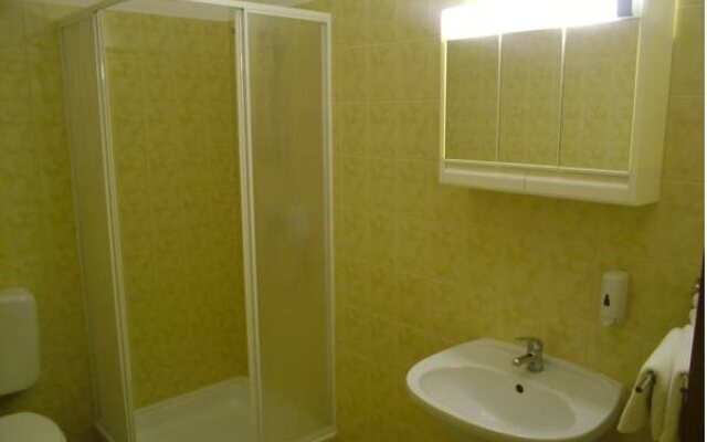 Hotel Hajnal