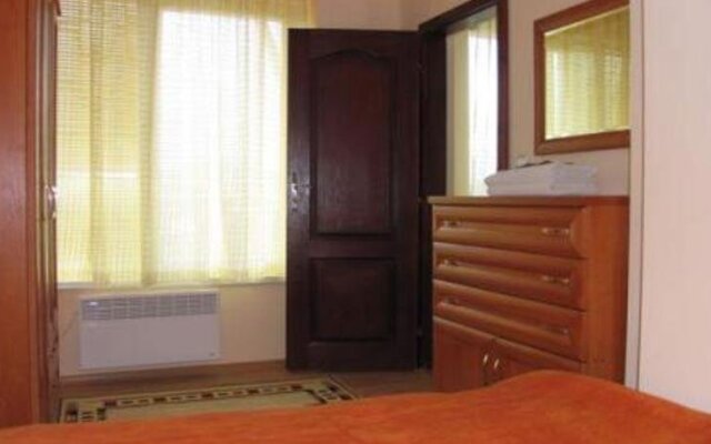 River Lodge Hotel